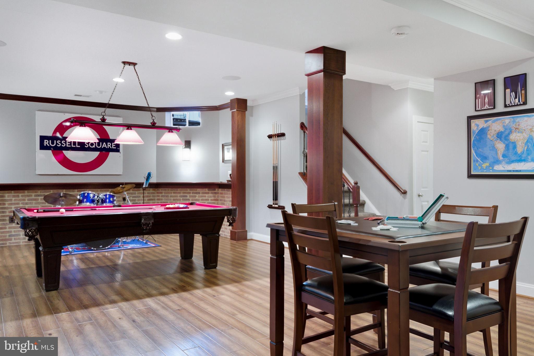 22455 Pine Ridge Court Ashburn, VA 20148 - Photo 74 of 99 Great space for entertaining!