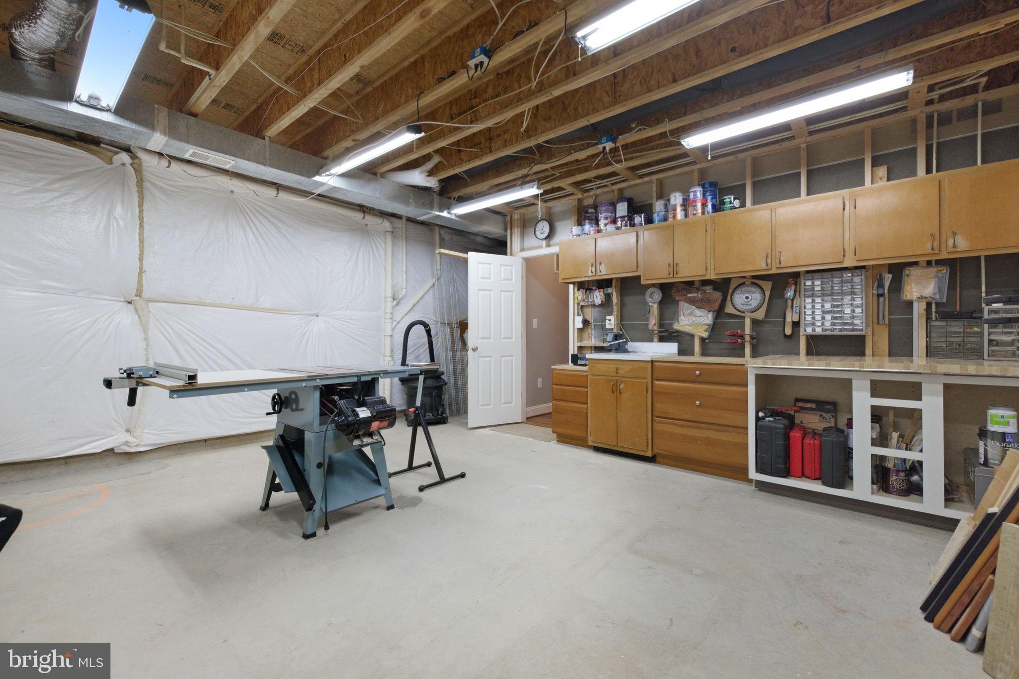 22455 Pine Ridge Court Ashburn, VA 20148 - Photo 79 of 99 Finish this room or keep it a Workshop or storage!