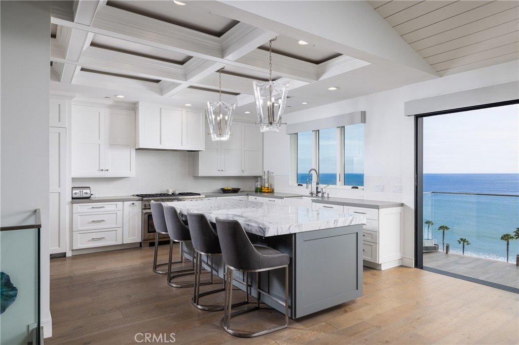 34811 Doheny Place Dana Point, CA 92624 - Photo 15 of 38