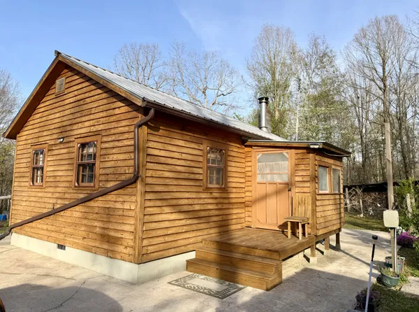 $169,900 | 3162 Northcutt Cove Road, Beersheba Springs, TN 37305
