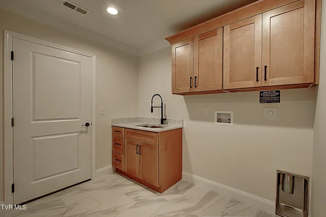 $974,900 | 3 Morning Glory Terrace, Johnson City, TN 37615