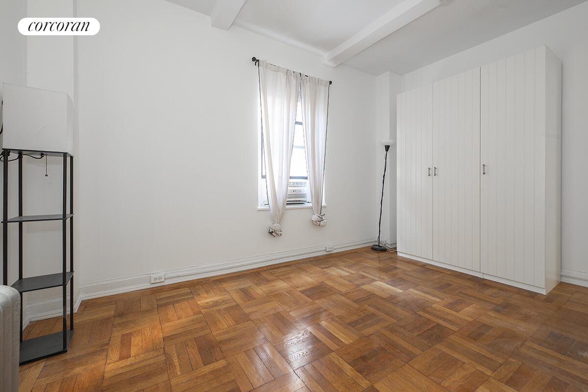 535 West 110th Street, Unit 4A Manhattan, NY 10025 - Photo 11 of 12 a view of an empty room