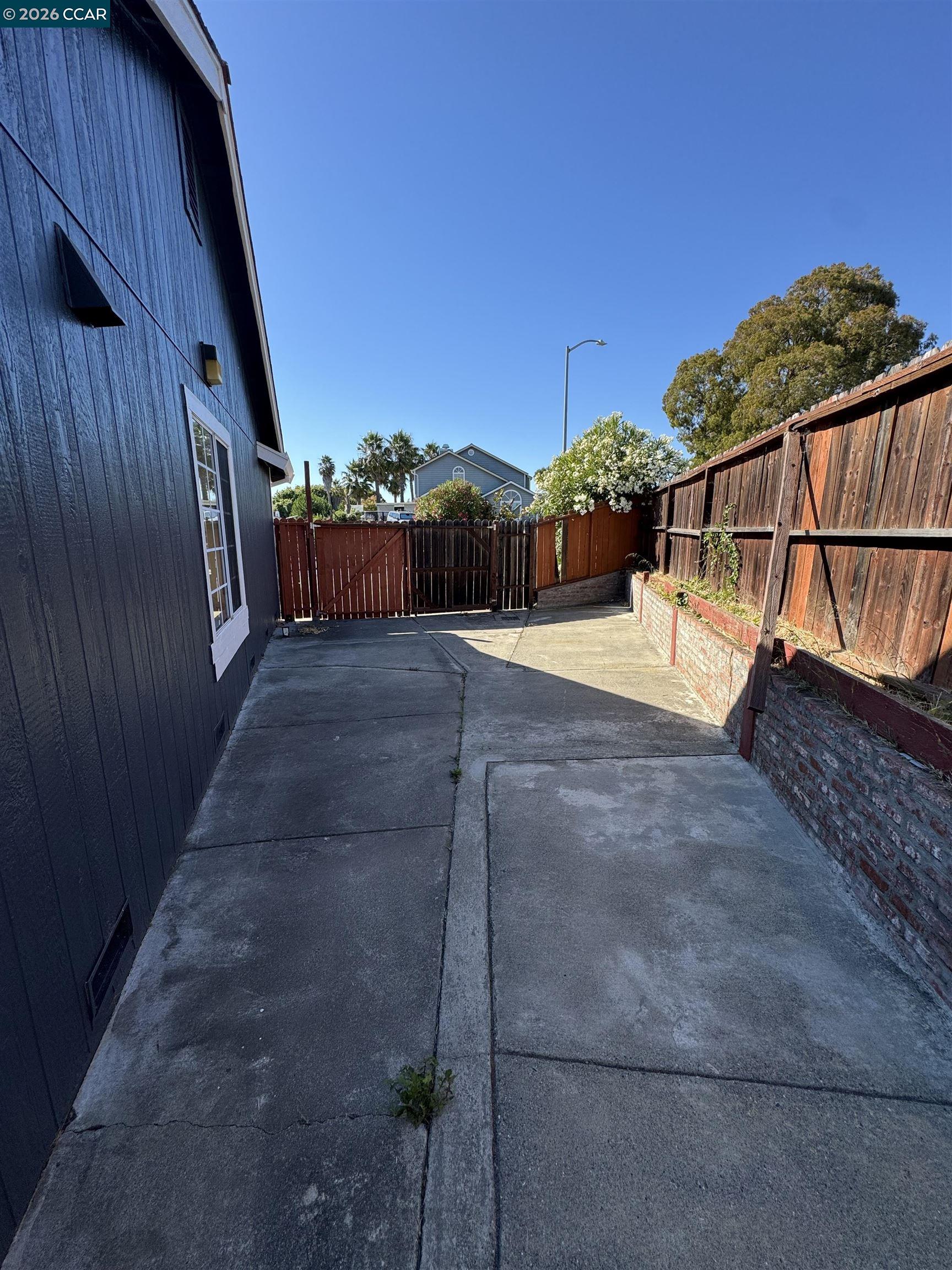 207 Stoney Ridge Road Vallejo, CA 94589 - Photo 32 of 39