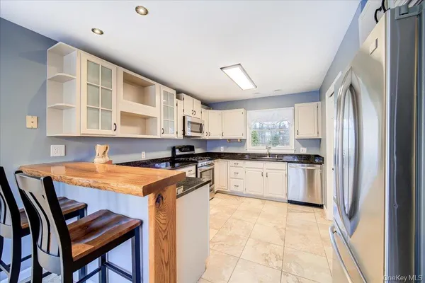 $575,000 | 157 Brewer Road, Newburgh, NY 12550