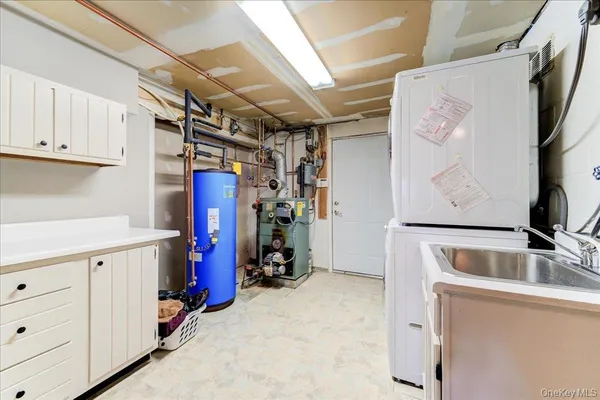 $575,000 | 157 Brewer Road, Newburgh, NY 12550