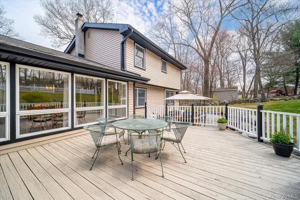 $575,000 | 157 Brewer Road, Newburgh, NY 12550