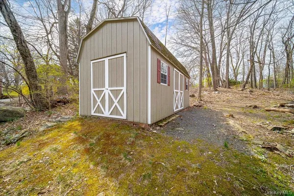 $575,000 | 157 Brewer Road, Newburgh, NY 12550