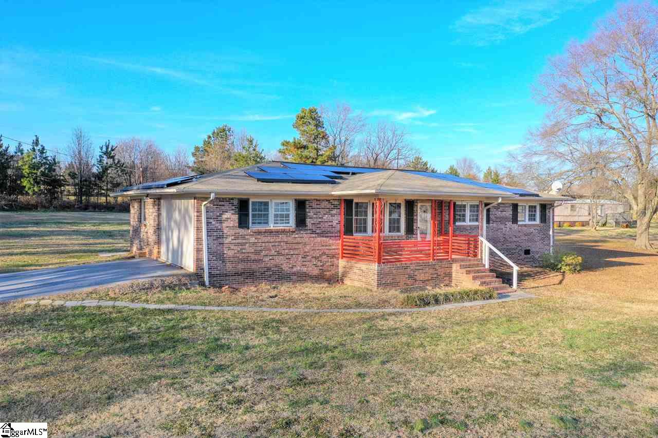 140 Skinner Road Inman, SC 29349 - Photo 1 of 16