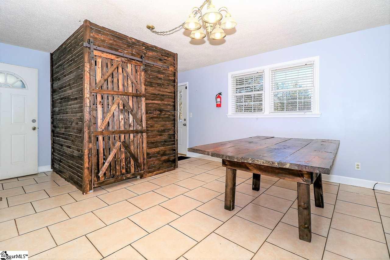 140 Skinner Road Inman, SC 29349 - Photo 5 of 16