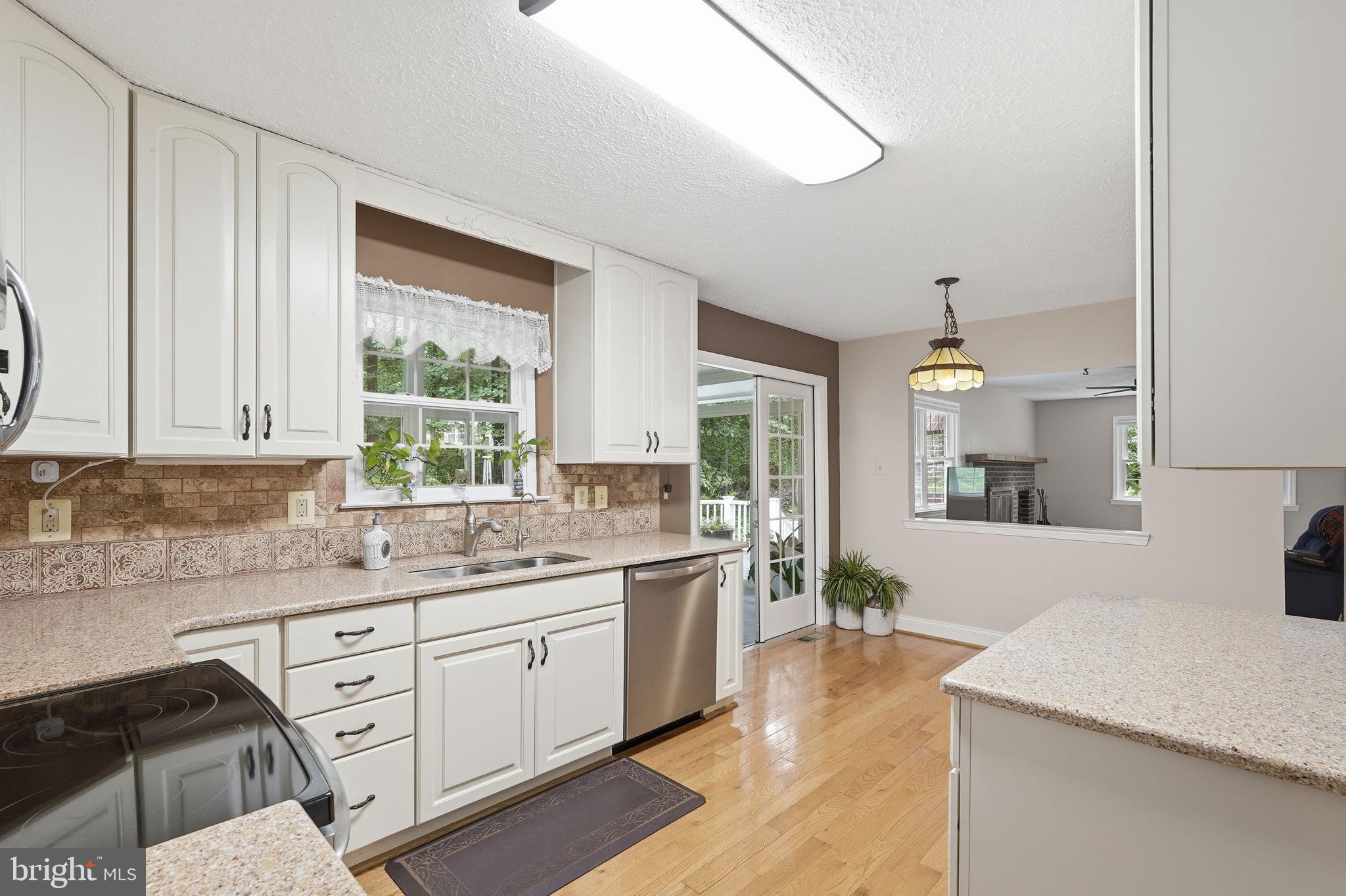 1842 Post Oak Trail Reston, VA 20191 - Photo 13 of 53 Gallery Image 13
