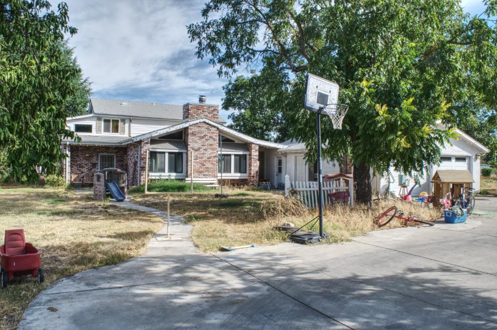 9437 Copperopolis Road Stockton, CA 95215 - Photo 1 of 29 Gallery Image 1