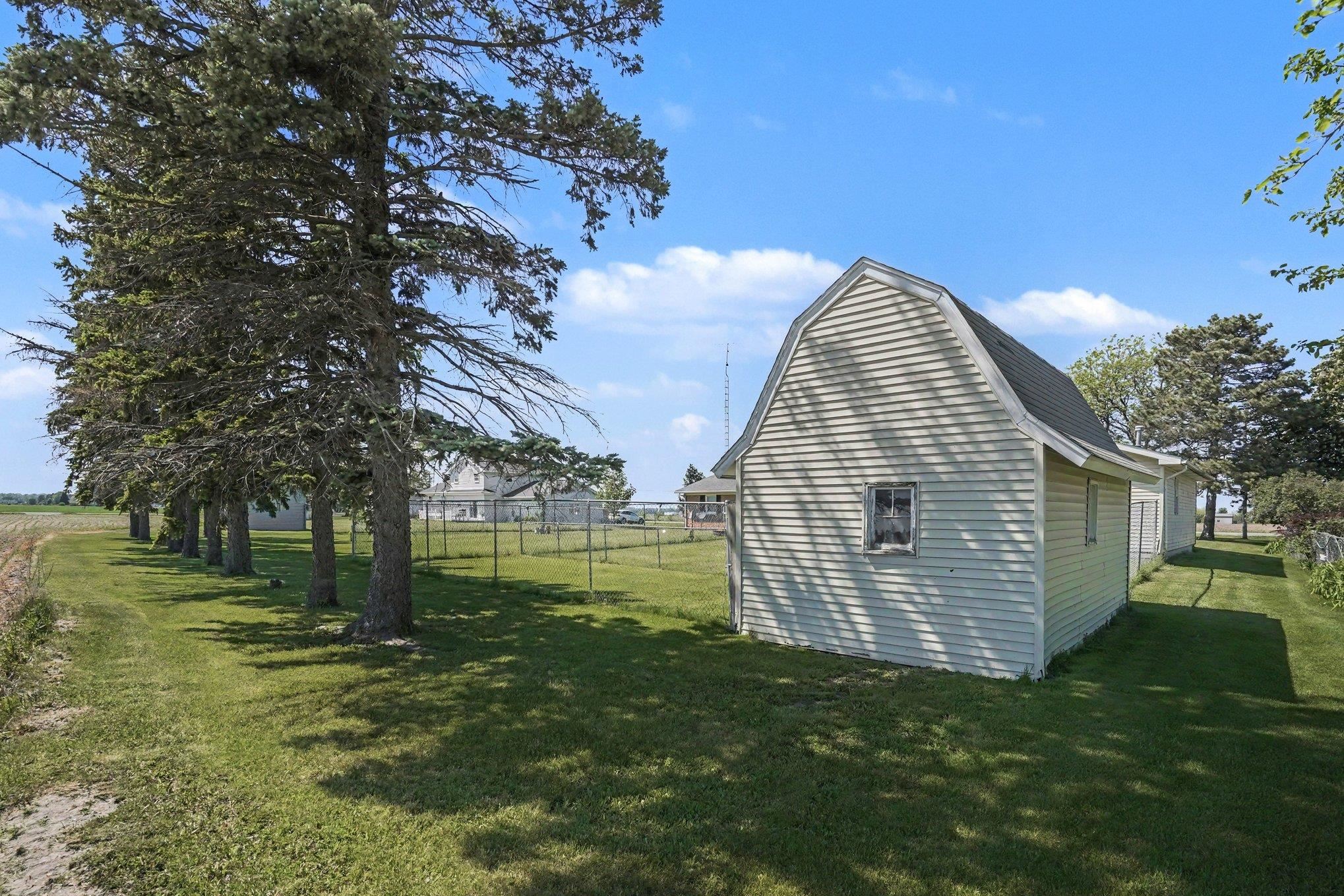4925 West Freeland Road Saginaw, MI 48604 - Photo 31 of 32