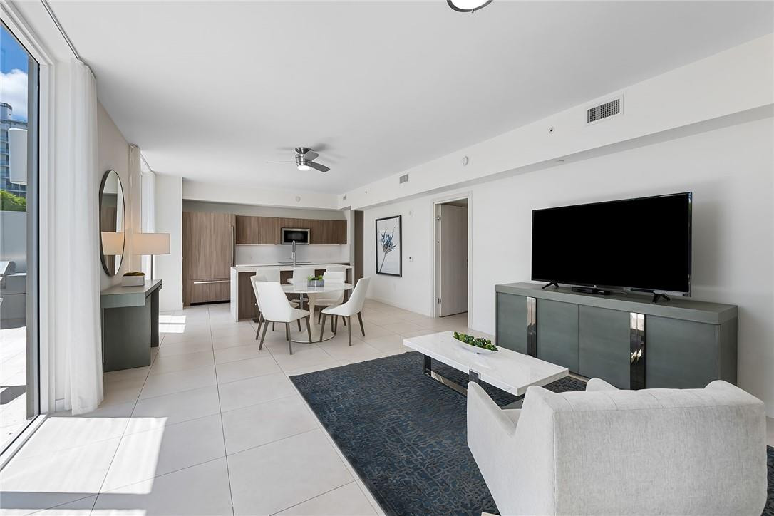 401 North Birch Road, Unit TH3 Fort Lauderdale, FL 33304 - Photo 18 of 48 Photo 18