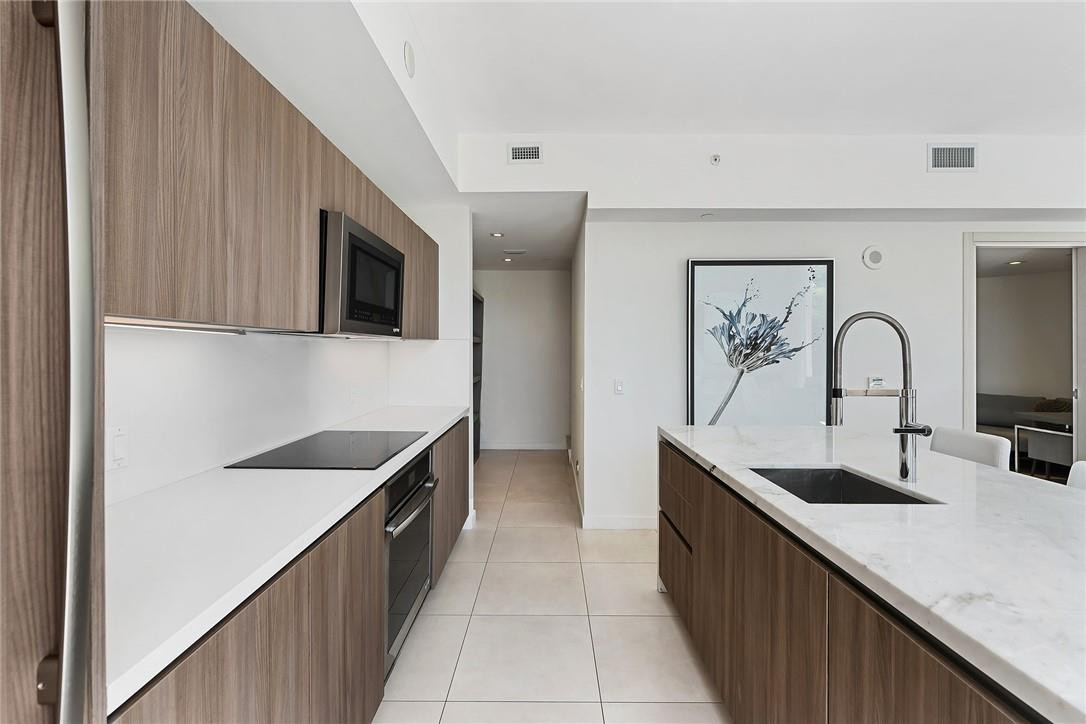 401 North Birch Road, Unit TH3 Fort Lauderdale, FL 33304 - Photo 20 of 48 Photo 20