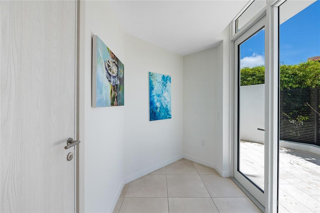 401 North Birch Road, Unit TH3 Fort Lauderdale, FL 33304 - Photo 23 of 48 Photo 23