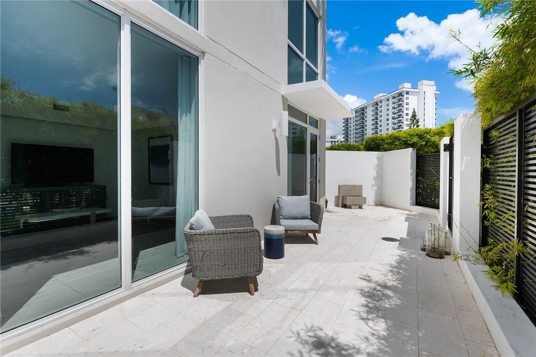 401 North Birch Road, Unit TH3 Fort Lauderdale, FL 33304 - Photo 26 of 48 Photo 26