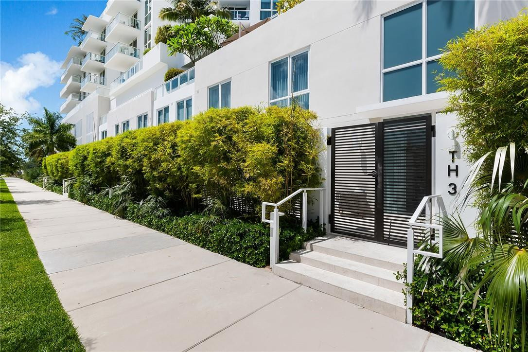 401 North Birch Road, Unit TH3 Fort Lauderdale, FL 33304 - Photo 3 of 48 Photo 3
