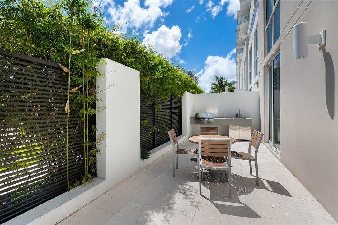 401 North Birch Road, Unit TH3 Fort Lauderdale, FL 33304 - Photo 31 of 48 Photo 31