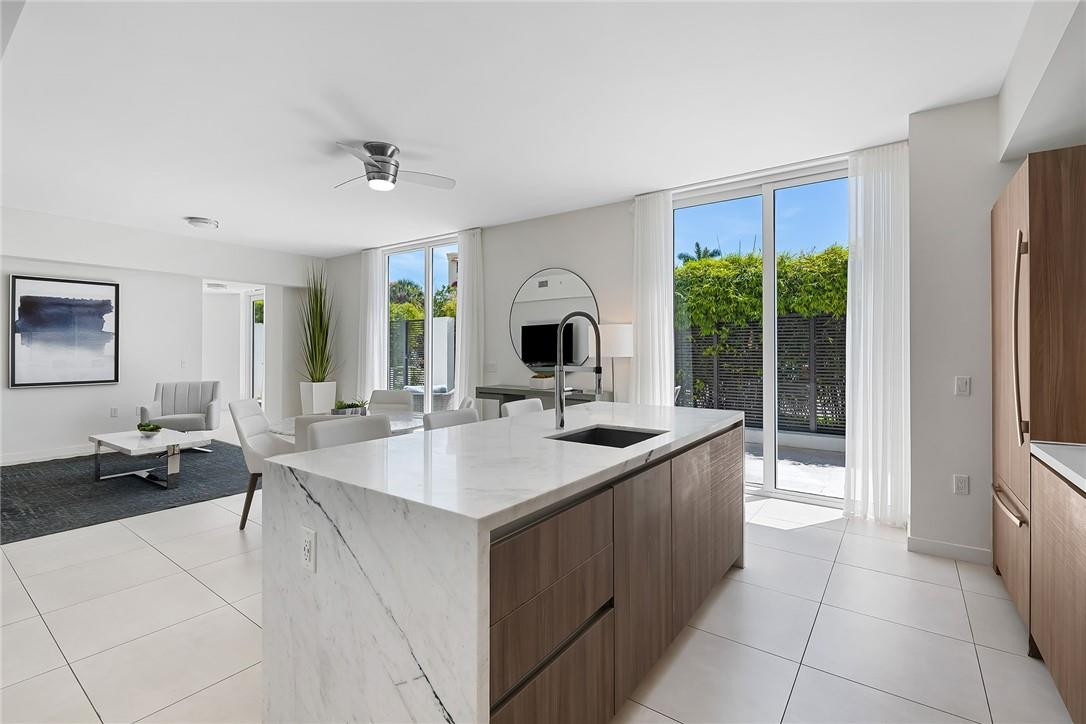 401 North Birch Road, Unit TH3 Fort Lauderdale, FL 33304 - Photo 5 of 48 Photo 5