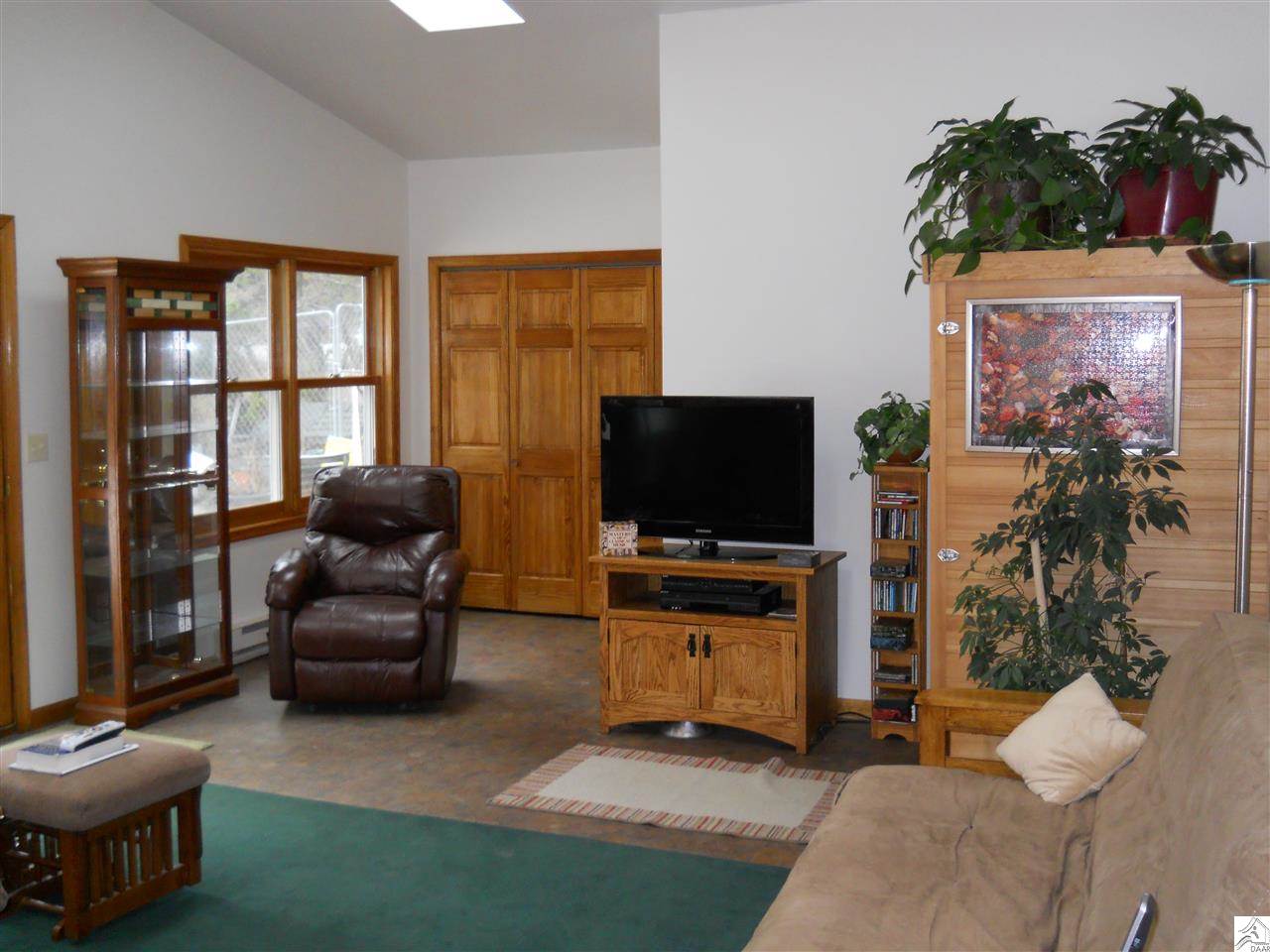 11 Lakewood Road Duluth, MN 55804 - Photo 2 of 4