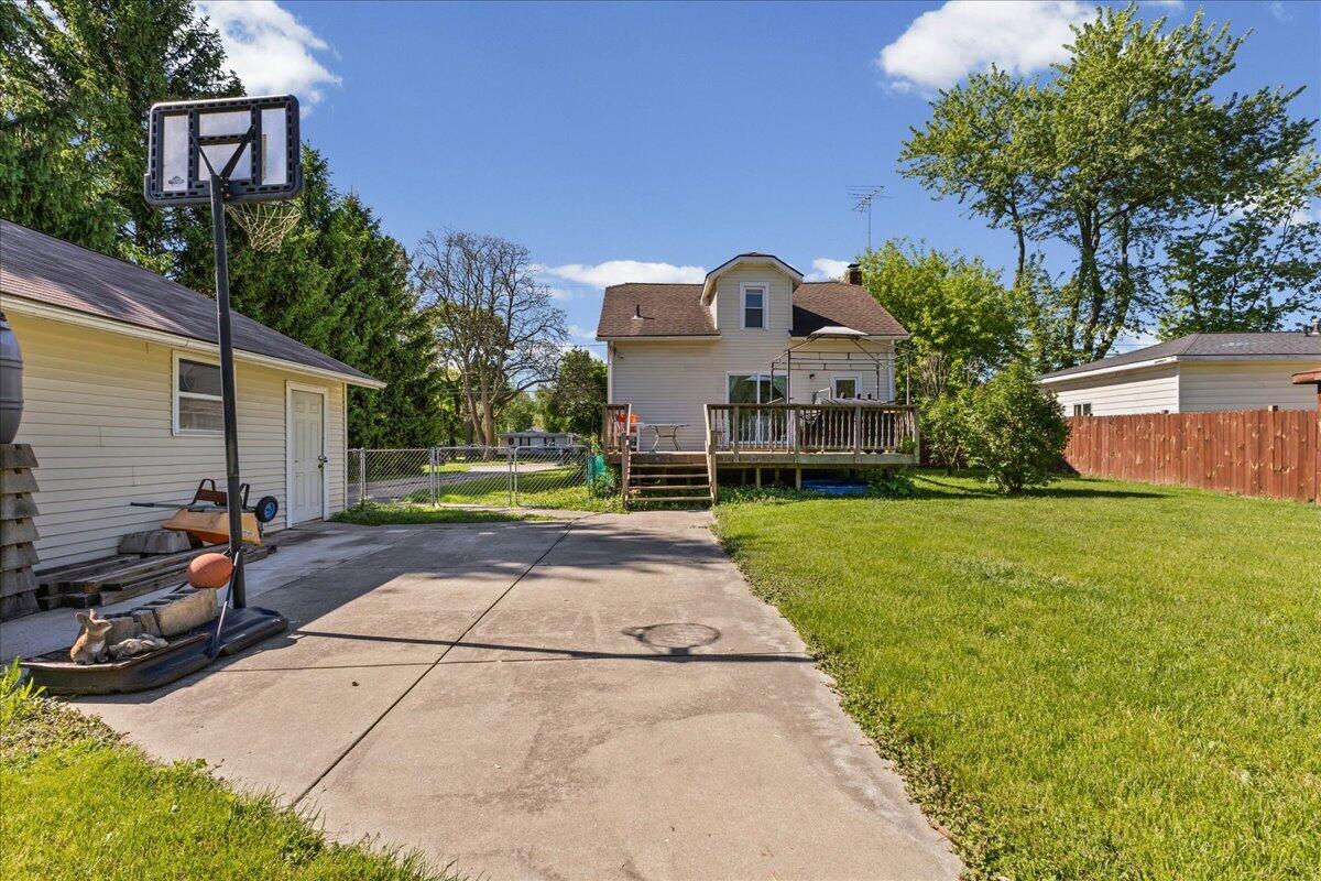 1049 Collier Road Auburn Hills, MI 48326 - Photo 29 of 36 08-IMG_5015_web