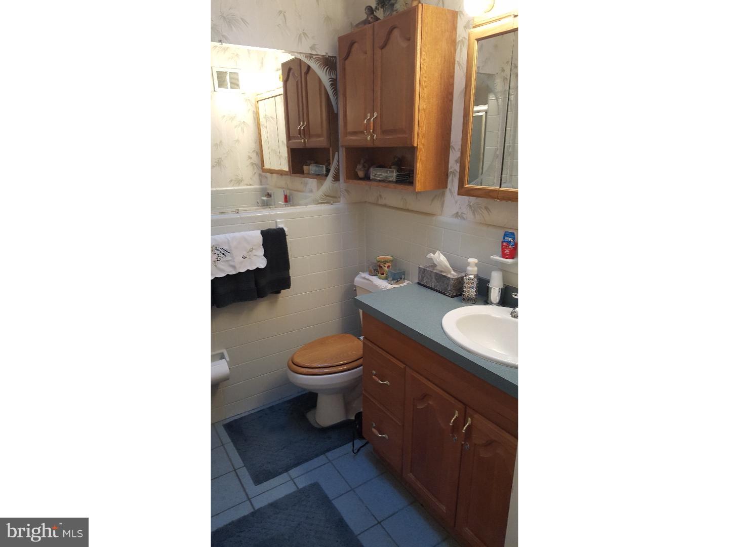 8934 Blue Grass Road Philadelphia, PA 19152 - Photo 10 of 15 Gallery Image 10