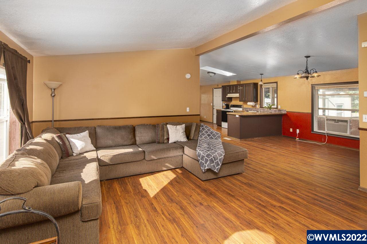 716 Hoffman Road Northeast, Unit 51 Salem, OR 97301 - Photo 5 of 28