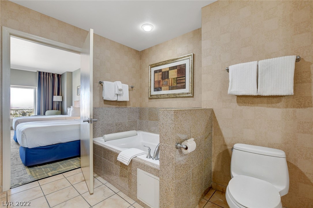 211 East Flamingo Road, Unit 1706 Las Vegas, NV 89169 - Photo 15 of 57