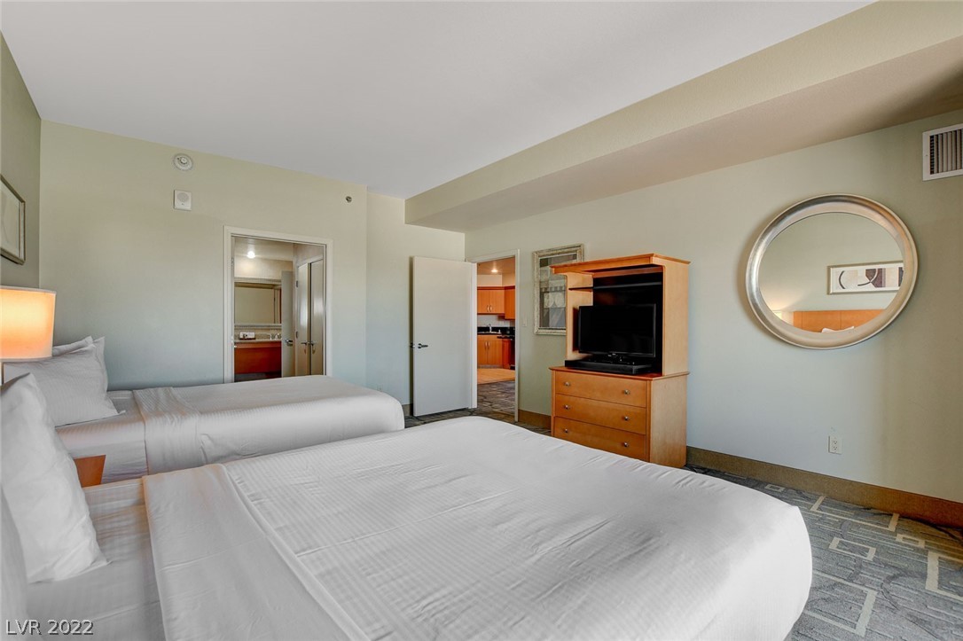 211 East Flamingo Road, Unit 1706 Las Vegas, NV 89169 - Photo 23 of 57