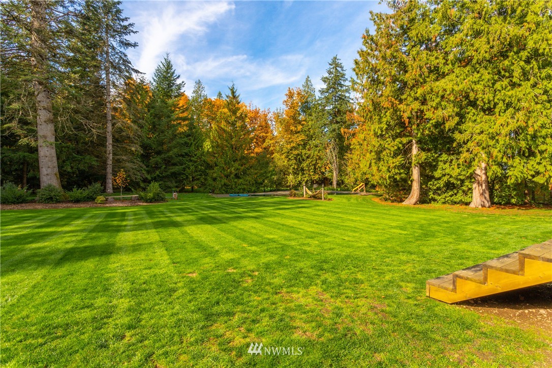 2291 East Pole Road Everson, WA 98247 - Photo 31 of 40 a view of a park with large trees