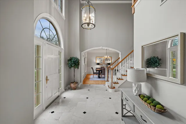 $1,100,000 | 9254 Wyndham Hills Court, Franklin, WI 53132