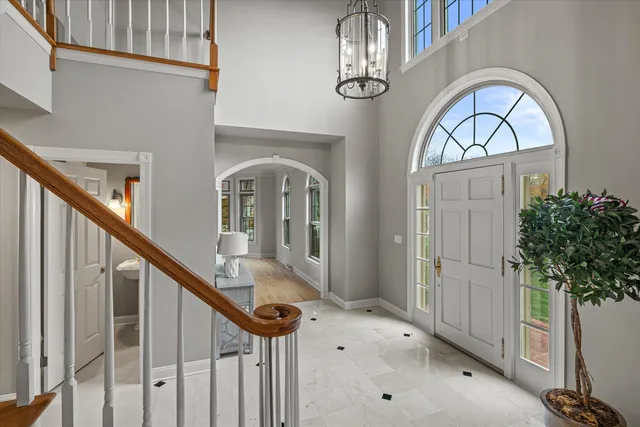 $1,100,000 | 9254 Wyndham Hills Court, Franklin, WI 53132