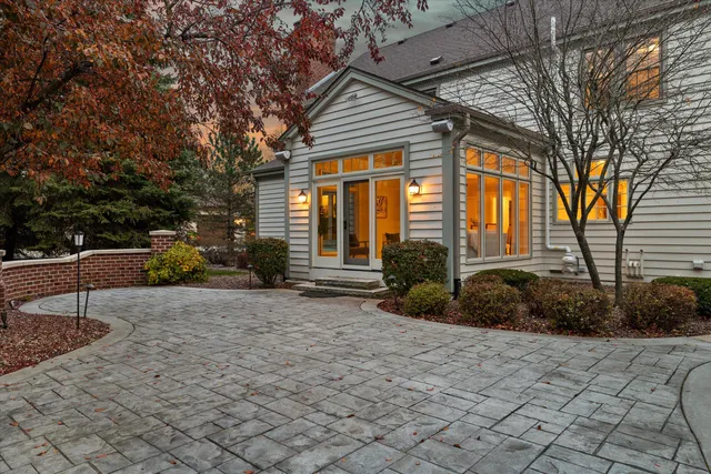 $1,100,000 | 9254 Wyndham Hills Court, Franklin, WI 53132