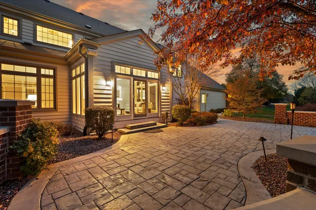 $1,100,000 | 9254 Wyndham Hills Court, Franklin, WI 53132
