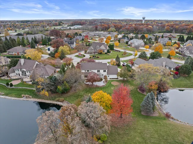 $1,100,000 | 9254 Wyndham Hills Court, Franklin, WI 53132