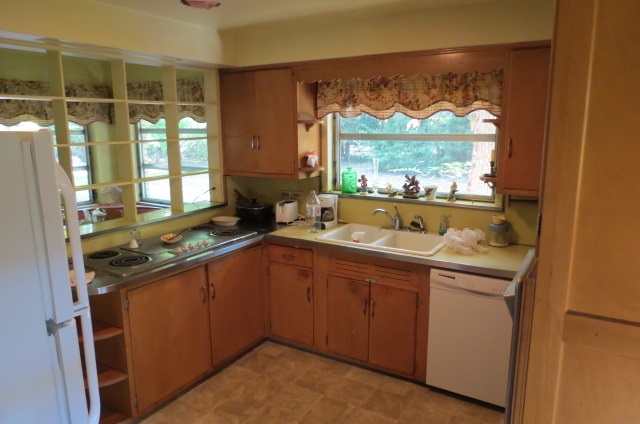 52444 Laurel Road South Bend, IN 46637 - Photo 5 of 13 Gallery Image 5