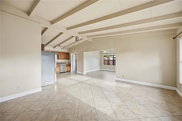 $2,400 | 2715 Ingot Place, Sarasota, FL 34235