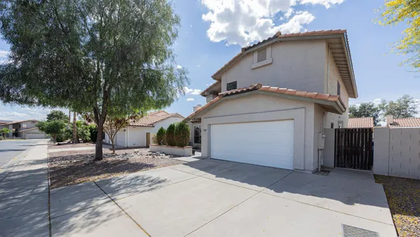 $3,195 | 11121 West Sunflower Place, Avondale, AZ 85392