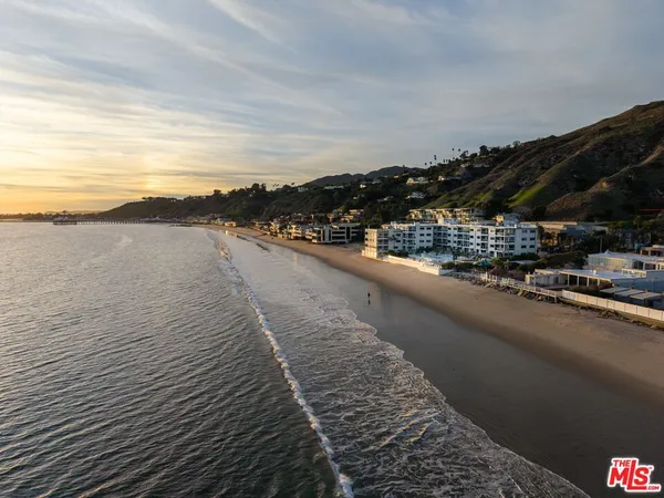 $3,995,000 | 22548 Pacific Coast Highway, Unit 101, Malibu, CA 90265