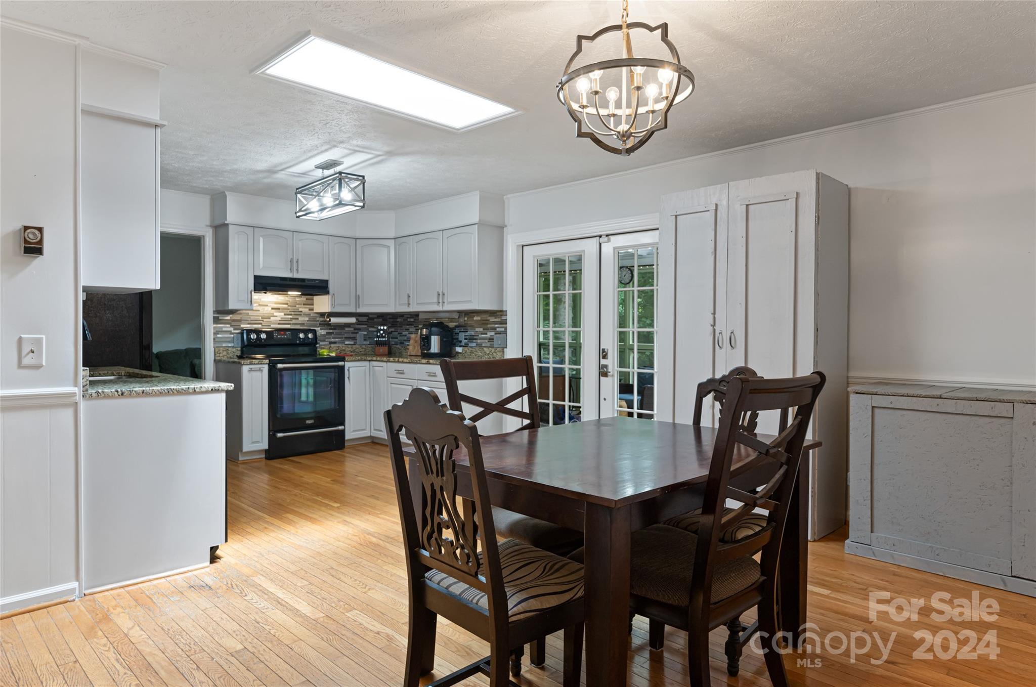 2514 Kanuga Road Hendersonville, NC 28739 - Photo 16 of 43 Gallery Image 16