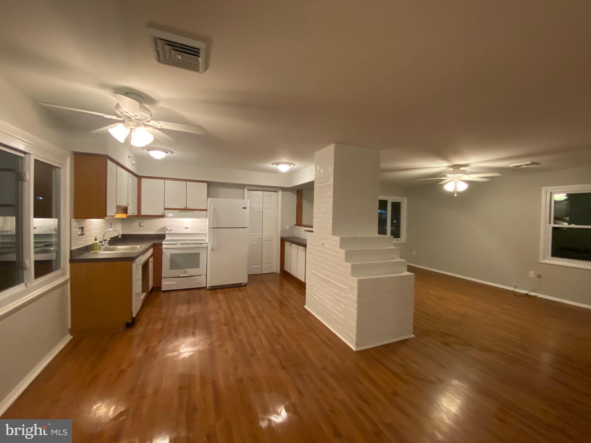 16 Gridiron Road Levittown, PA 19057 - Photo 6 of 15