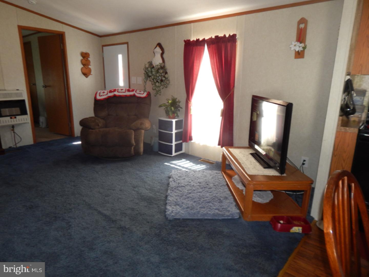570 H Layfield Road Perkiomenville, PA 18074 - Photo 4 of 7 Gallery Image 4
