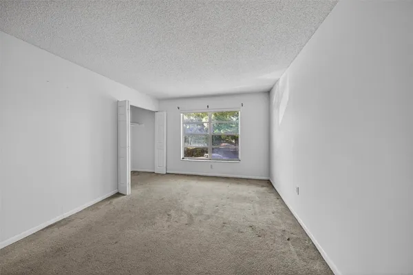 $120,000 | 809 West Oakland Park Boulevard, Unit J5, Oakland Park, FL 33311