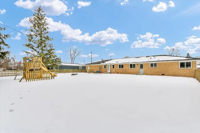 $259,900 | 2218 South Mattis Avenue, Champaign, IL 61821