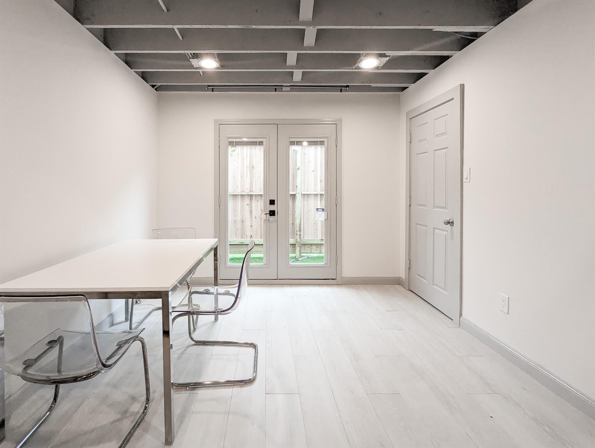 2306 Addison Road, Unit B Houston, TX 77030 - Photo 10 of 14