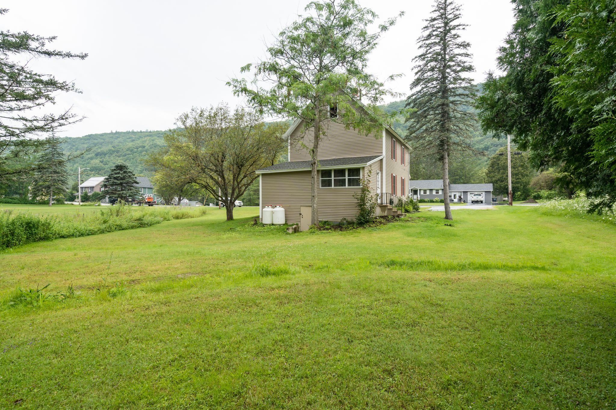 60 West Street Proctor, VT 05765 - Photo 27 of 37