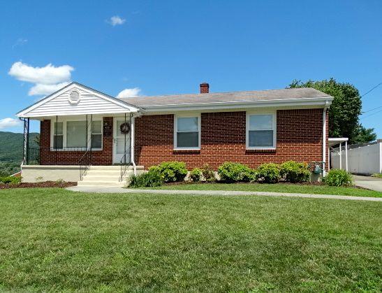 4231 Oliver Road Northeast Roanoke, VA 24012 - Photo 1 of 18 Allen's House - 02