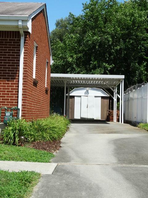 4231 Oliver Road Northeast Roanoke, VA 24012 - Photo 3 of 18 Allen's House - 03