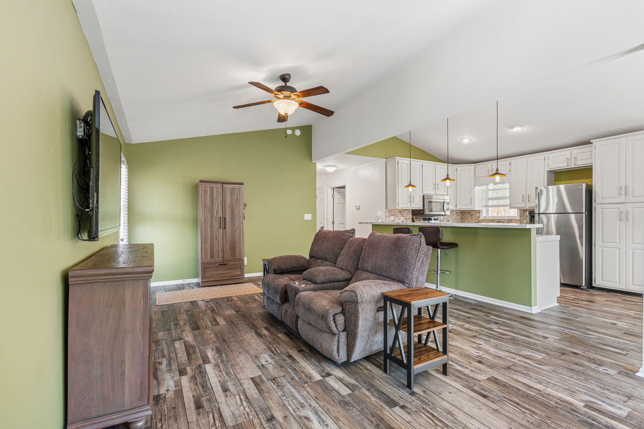 124 Peninsula Road Madisonville, TN 37354 - Photo 10 of 52 Gallery Image 10
