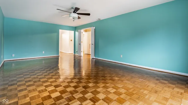 $175,000 | 7432 Lions Head Drive, Unit 5, Indianapolis, IN 46260